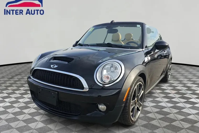 2009 Mini Cooper S Convertible photo 1