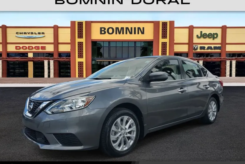 2019 Nissan Sentra SV photo 1