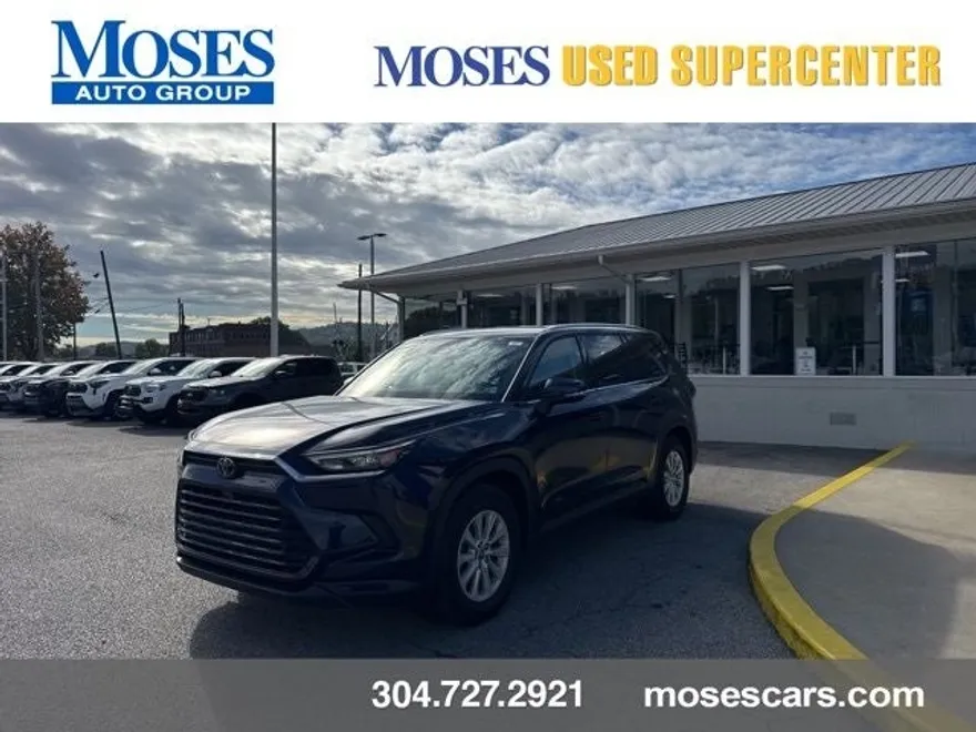 2024 Toyota Grand Highlander XLE photo 1