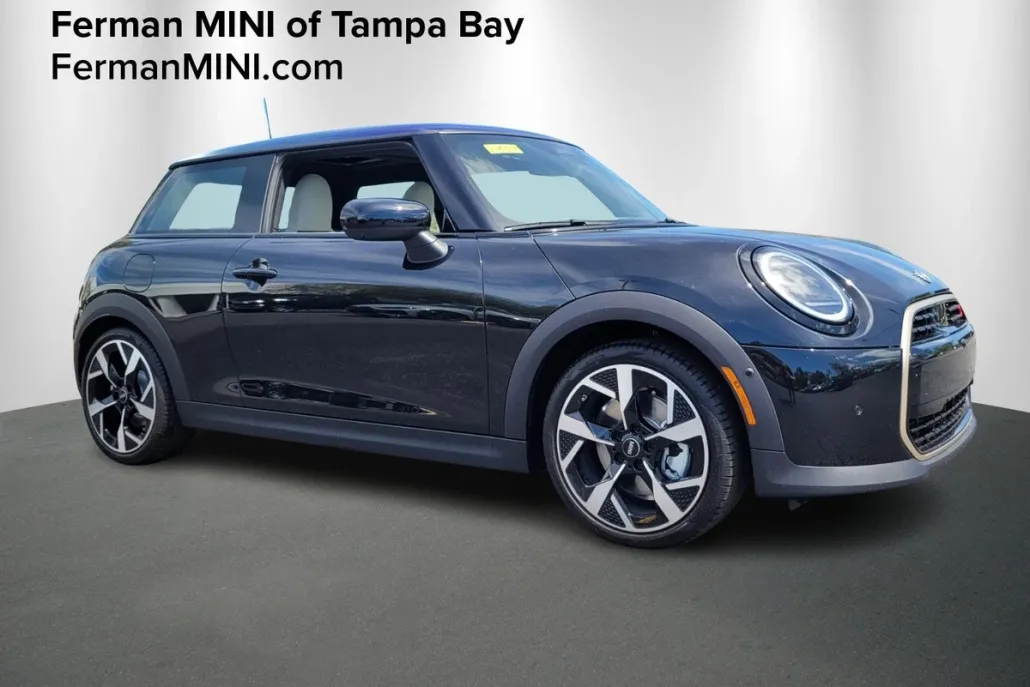 2025 Mini Cooper 2 Door Hardtop S photo 1