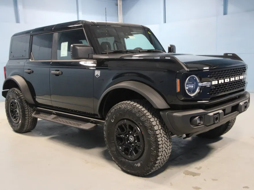 2025 Ford Bronco Big Bend photo 1