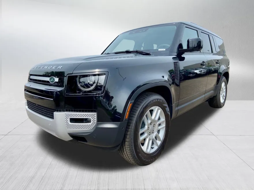 2025 Land Rover Defender S photo 1