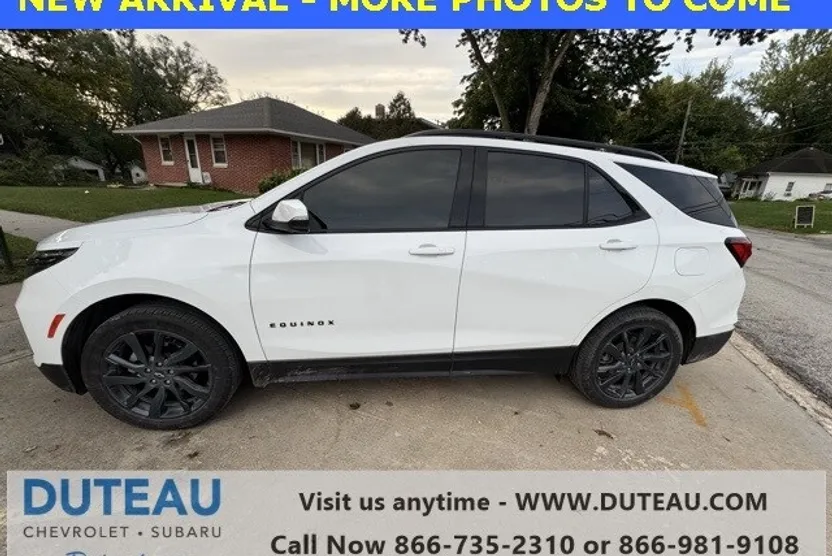 2022 Chevrolet Equinox RS photo 1