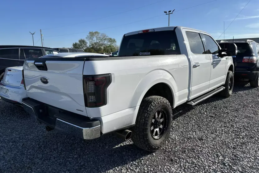2016 Ford F-150 XLT photo 1