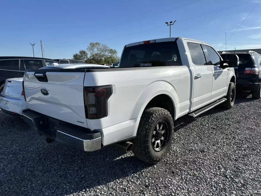 2016 Ford F-150 XLT photo 1