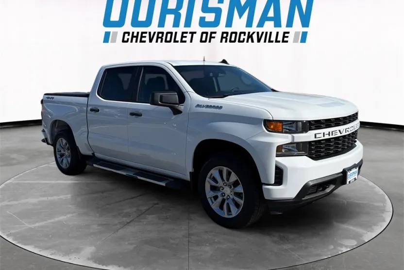 2020 Chevrolet Silverado 1500 Custom photo 1