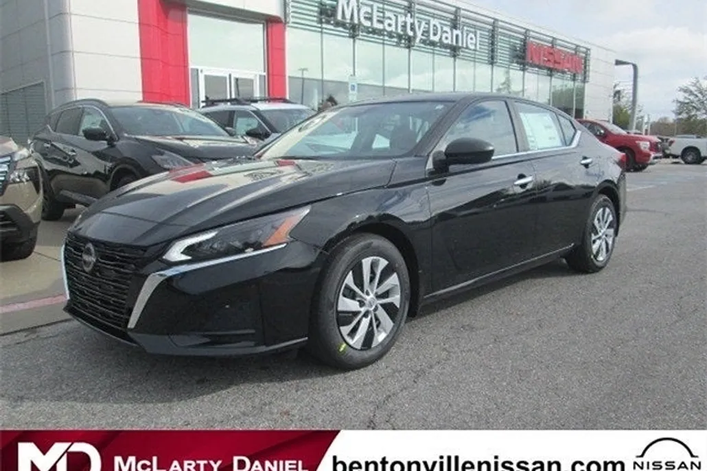 2025 Nissan Altima 2.5 S photo 1