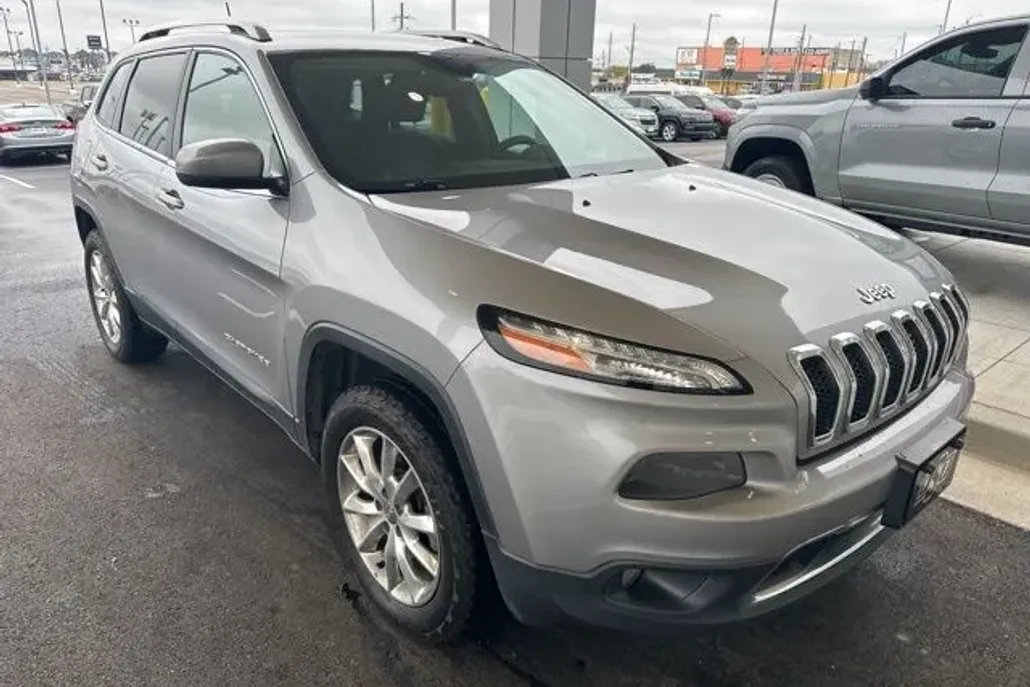 2017 Jeep Cherokee Limited photo 1