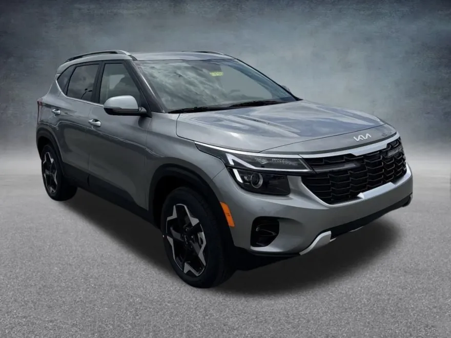 2026 Kia Seltos EX photo 1