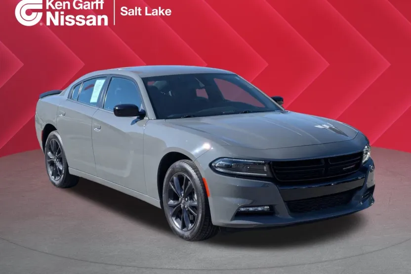 2023 Dodge Charger SXT AWD photo 1
