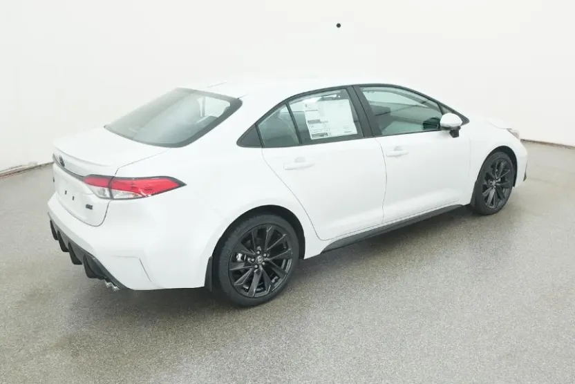 2026 Toyota Corolla SE photo 1