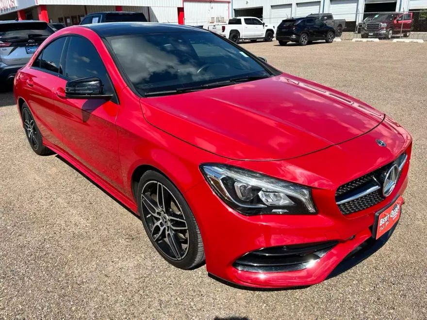 2018 Mercedes Benz CLA 250 photo 1