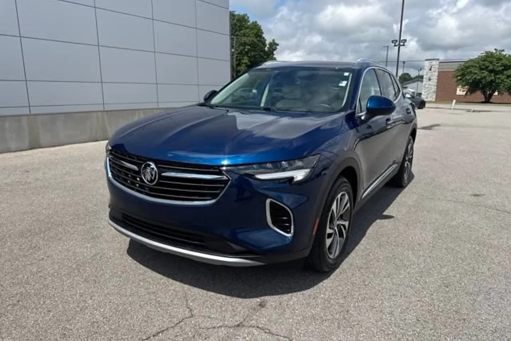 2023 Buick Envision Essence photo 1
