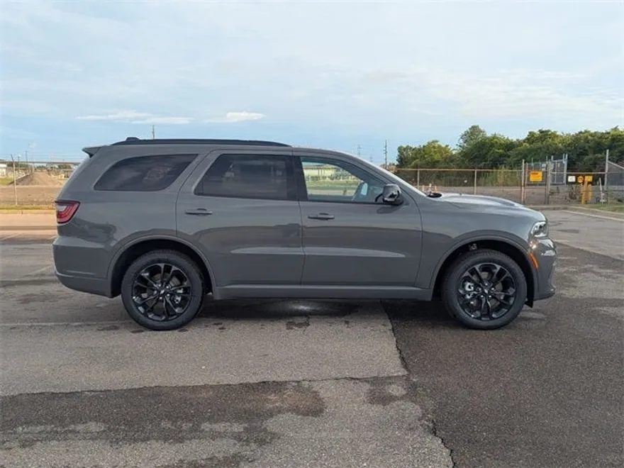 2025 Dodge Durango GT Plus photo 1