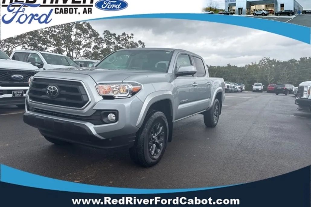 2023 Toyota Tacoma 4x4 SR5 photo 1