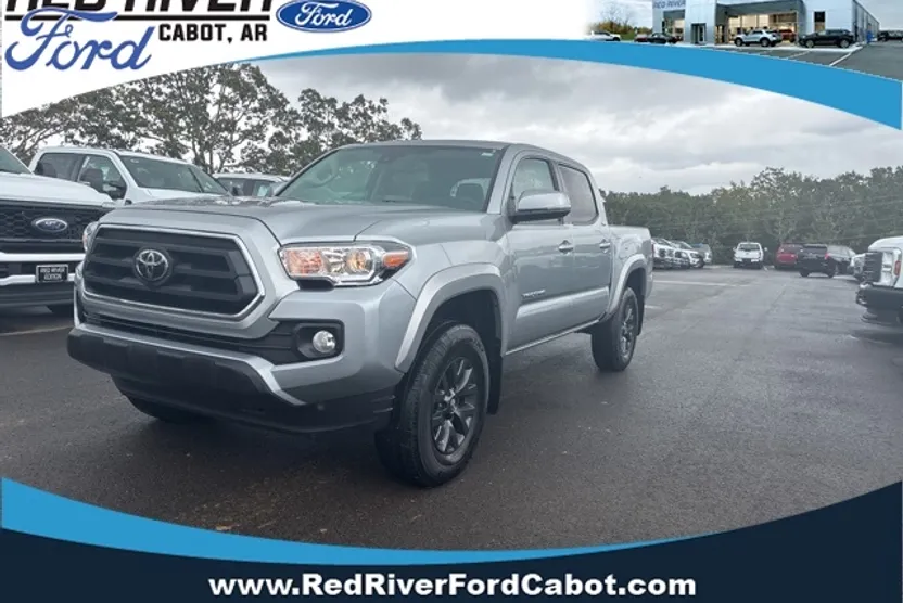 2023 Toyota Tacoma 4x4 SR5 photo 1