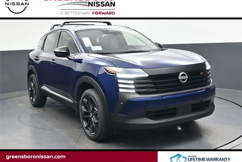 2026 Nissan Kicks SR photo 1