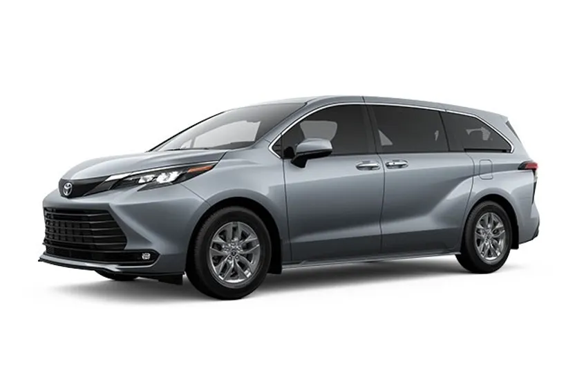2025 Toyota Sienna XLE photo 1