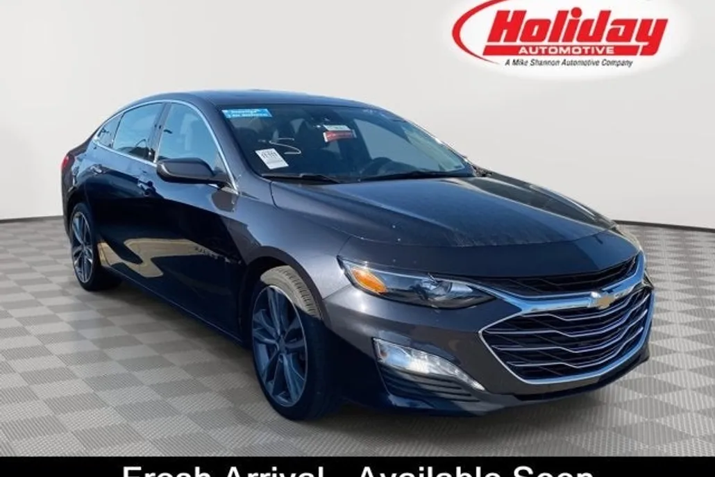 2023 Chevrolet Malibu photo 1
