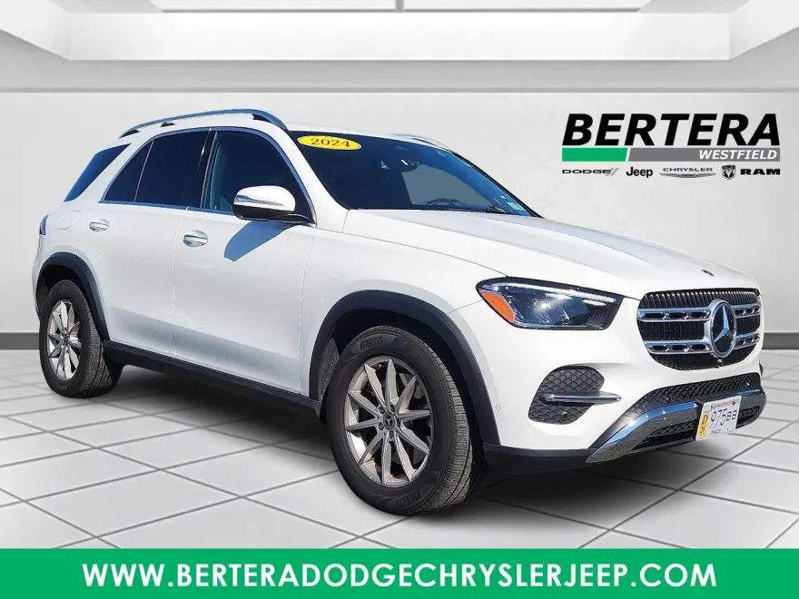 2024 Mercedes Benz GLE 450e photo 1