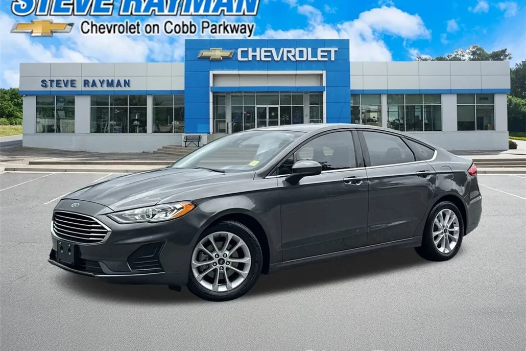 2020 Ford Fusion SE photo 1