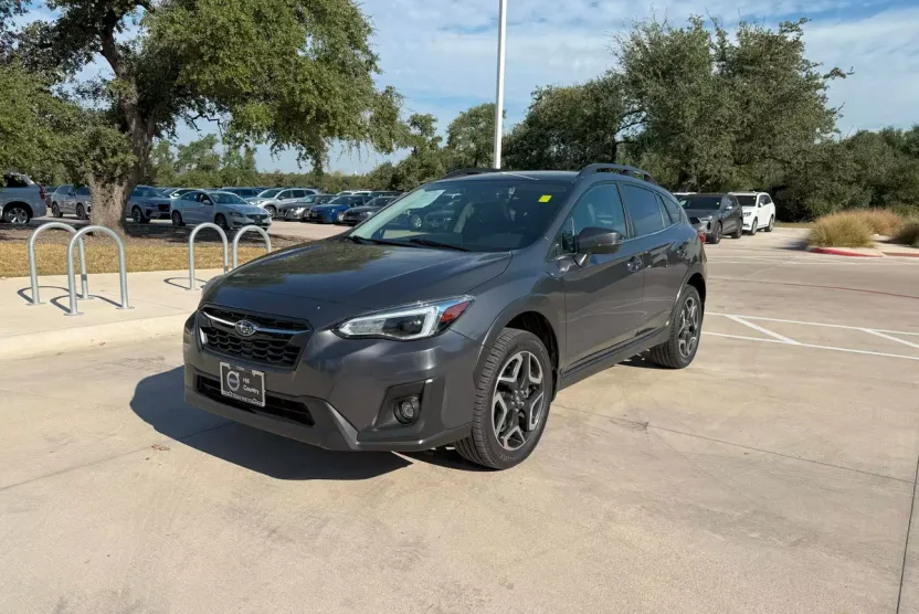 2020 Subaru Crosstrek Limited photo 1