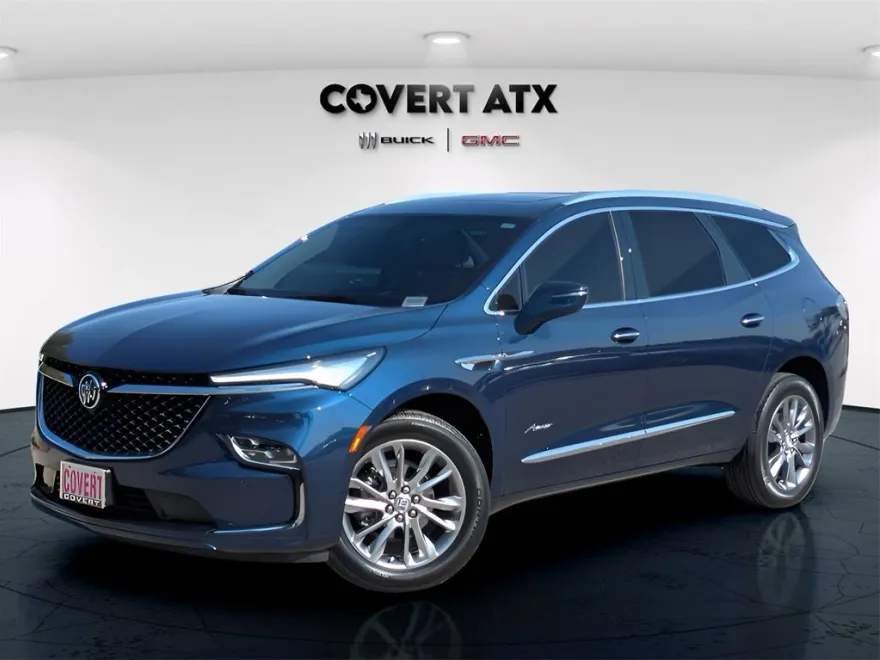 2023 Buick Enclave Avenir photo 1