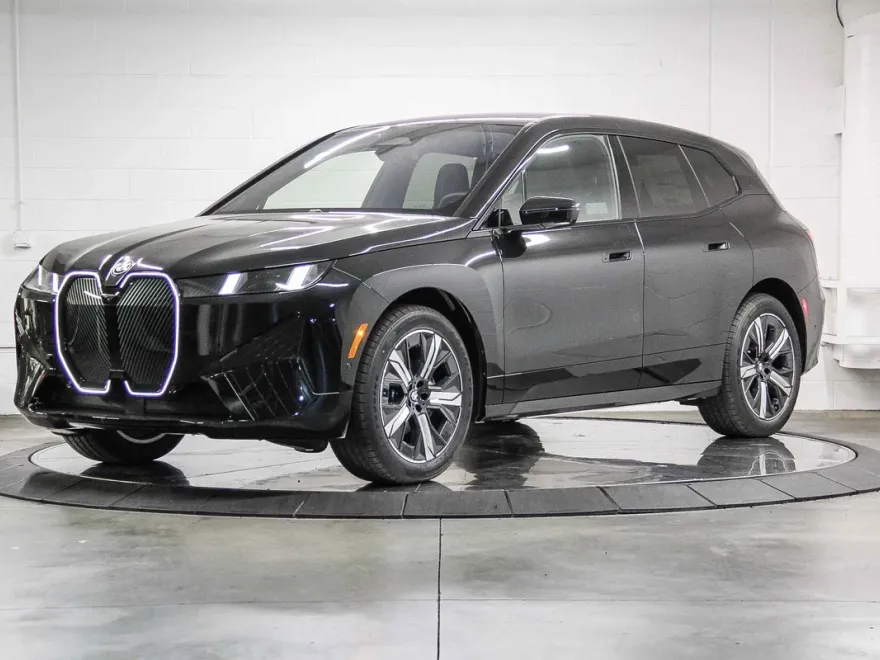 2026 Bmw iX photo 1