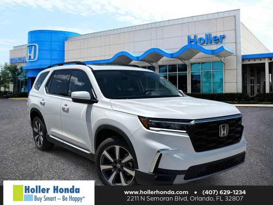 2025 Honda Pilot Touring photo 1