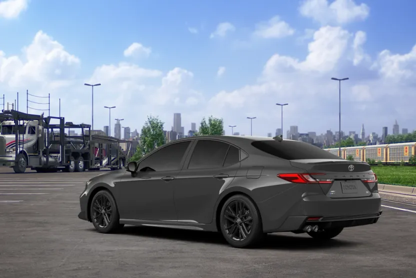 2026 Toyota Camry SE photo 1