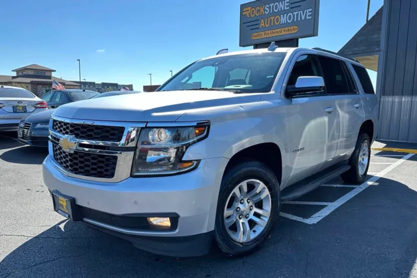 2018 Chevrolet Tahoe LT photo 1