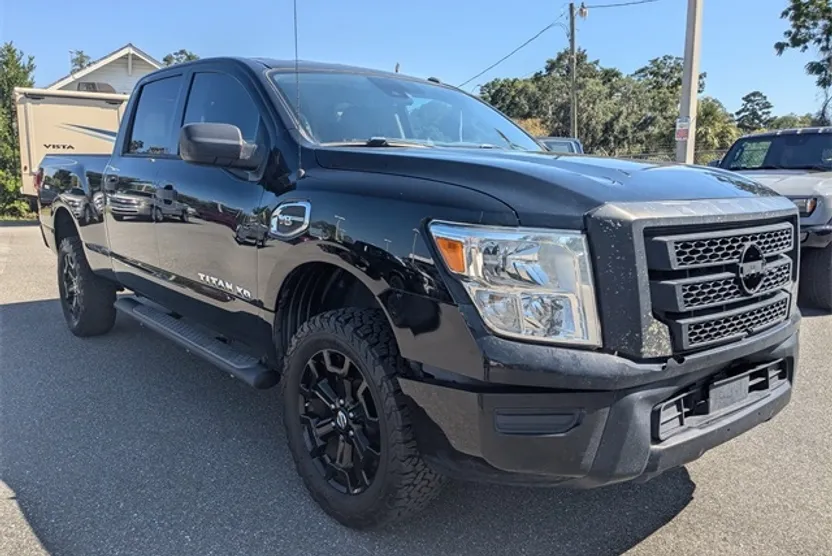 2021 Nissan Titan S photo 1
