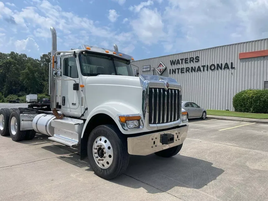 2020 International HX520 HX photo 1