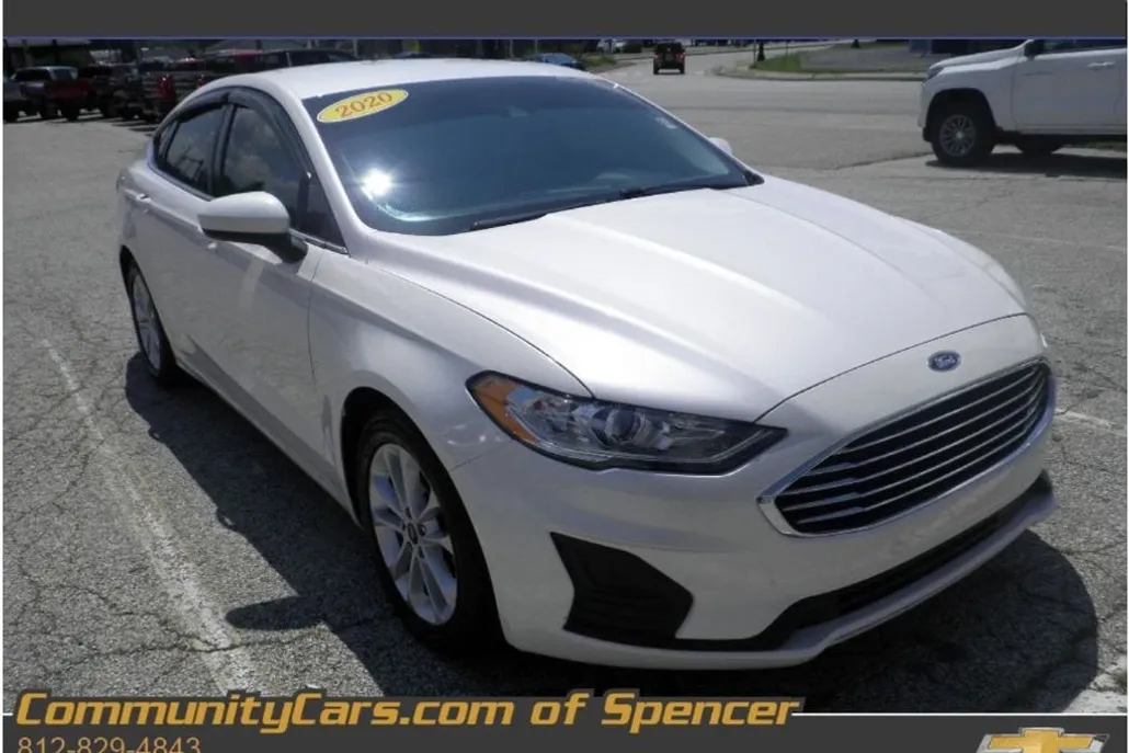 2020 Ford Fusion SE photo 1