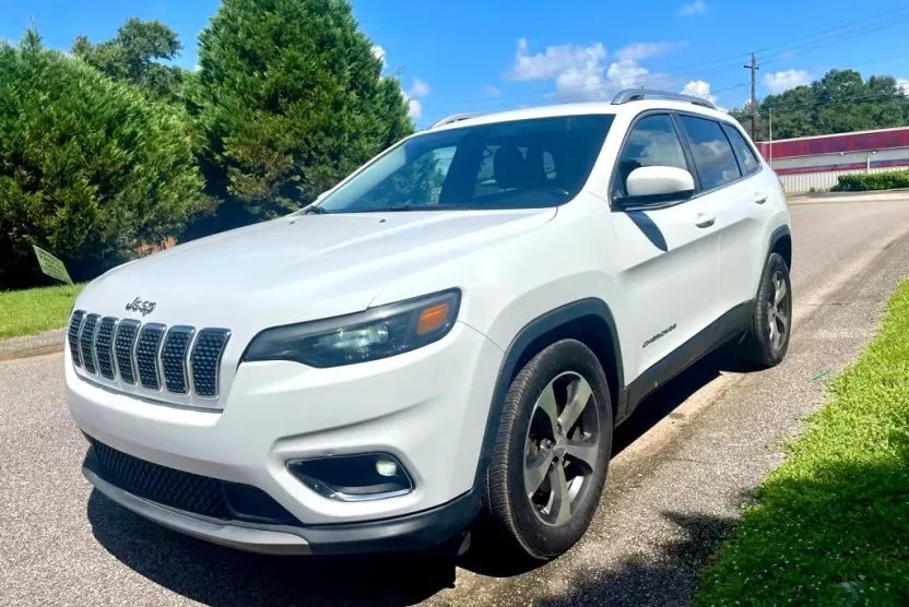 2020 Jeep Cherokee Limited photo 1