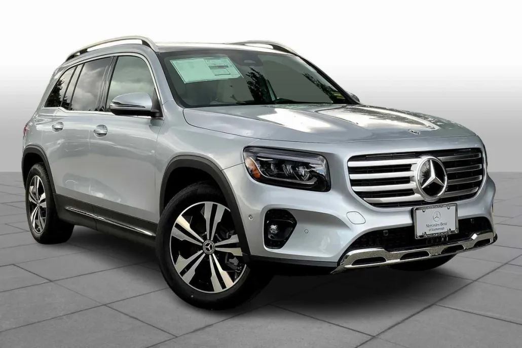 2026 Mercedes Benz GLB 250 4MATIC photo 1