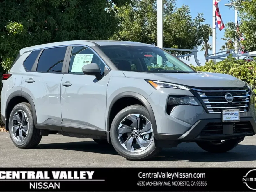 2026 Nissan Rogue SV photo 1