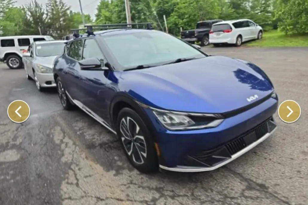 2022 Kia EV6 Wind photo 1