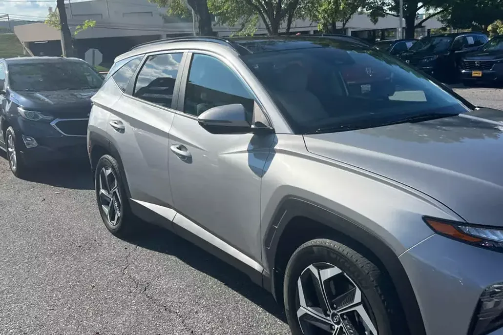 2022 Hyundai Tucson Hybrid SEL Convenience photo 1