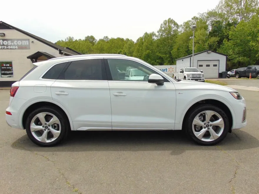 2022 Audi Q5 S line Premium Plus 45 TFSI photo 1