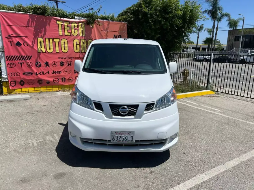 2021 Nissan NV200 SV photo 1