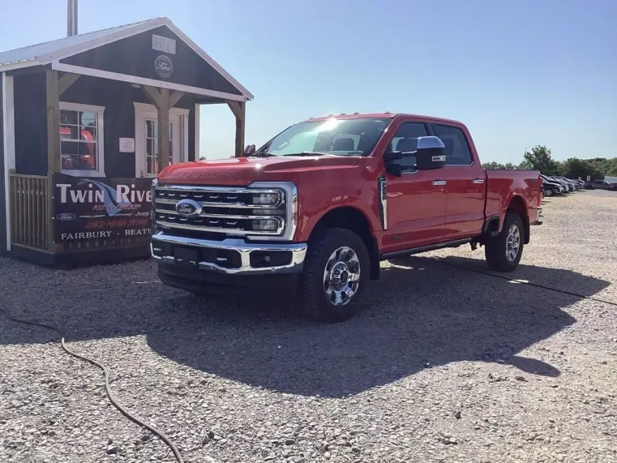 2023 Ford F-250 photo 1