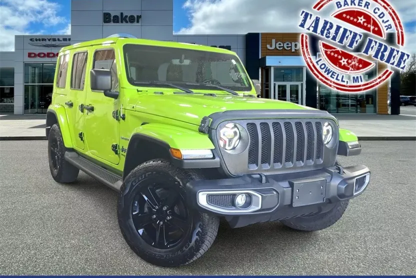 2021 Jeep Wrangler Unlimited Sahara photo 1