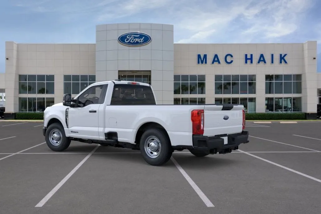2026 Ford F-350 XL photo 1