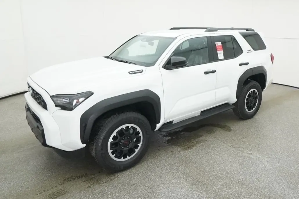 2025 Toyota 4Runner TRD Off-Road photo 1