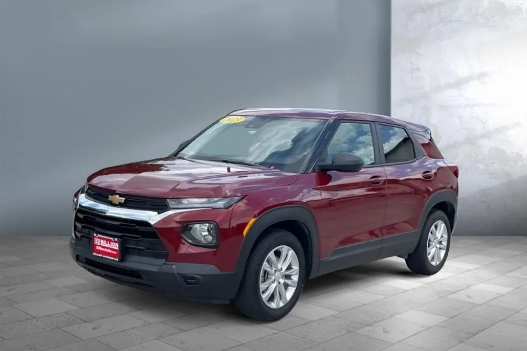 2023 Chevrolet Trailblazer LS photo 1