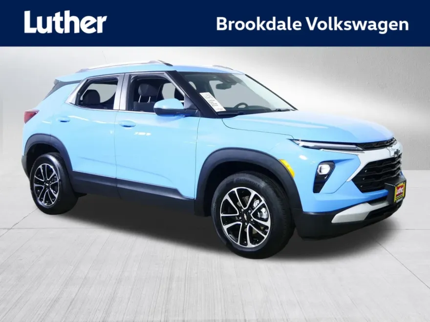 2024 Chevrolet Trailblazer LT photo 1