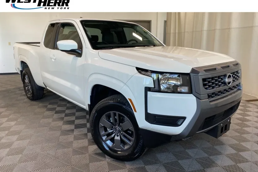 2025 Nissan Frontier SV photo 1