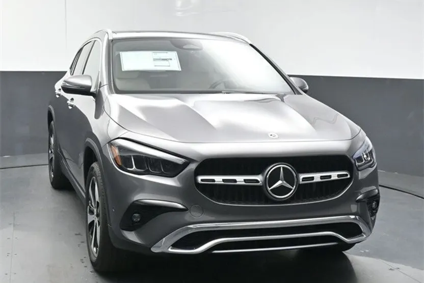 2025 Mercedes Benz GLA 250 photo 1