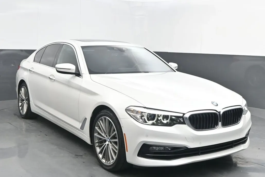 2018 Bmw 530i Sedan photo 1
